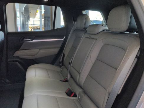 New 2026 GMC Terrain Elevation w/ Elevation Premium Package AWD/4WD image 15