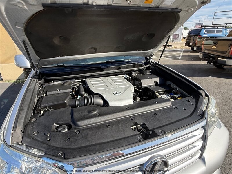 Used 2010 Lexus GX 460 w/ Convenience Pkg AWD/4WD image 24