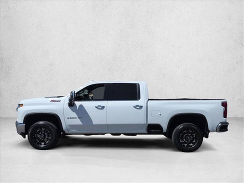 Used 2021 Chevrolet Silverado 2500 LTZ w/ LTZ Convenience Package AWD/4WD image 5