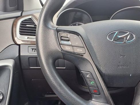 Used 2017 Hyundai Santa Fe Sport FWD image 15