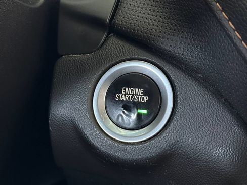 Used 2019 Chevrolet Equinox Premier FWD image 6