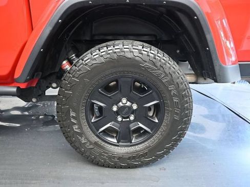 Used 2023 Jeep Gladiator Mojave w/ LED Lighting Group AWD/4WD image 14