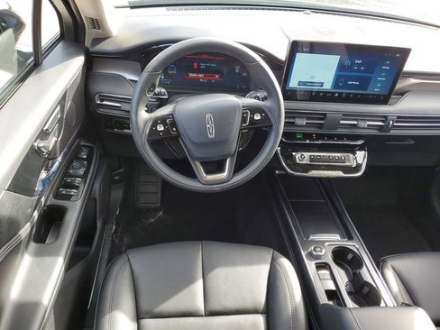 New 2026 Lincoln Corsair Reserve w/ Jet Appearance Package image 16