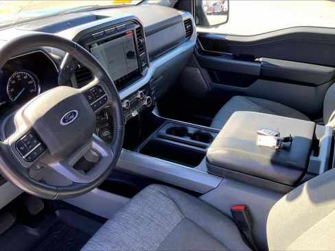 Certified 2022 Ford F150 XLT w/ Equipment Group 302A High image 14