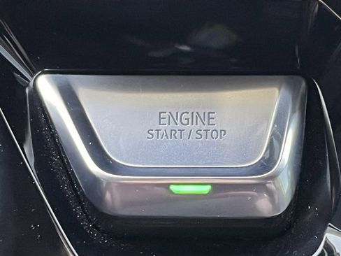 Used 2023 GMC Sierra 1500 Denali w/ Technology Package image 16