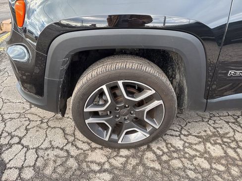 Used 2021 Jeep Renegade Sport image 21