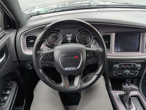 Used 2019 Dodge Charger SXT image 27