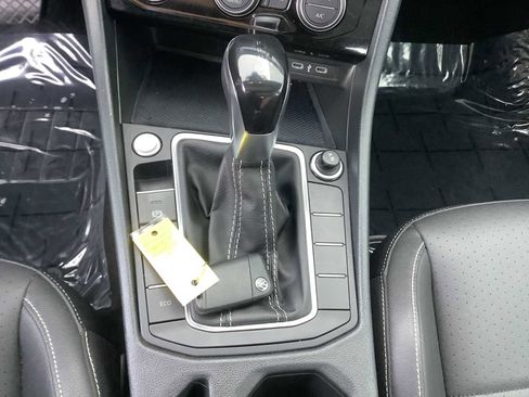 Used 2024 Volkswagen Jetta SE FWD image 18