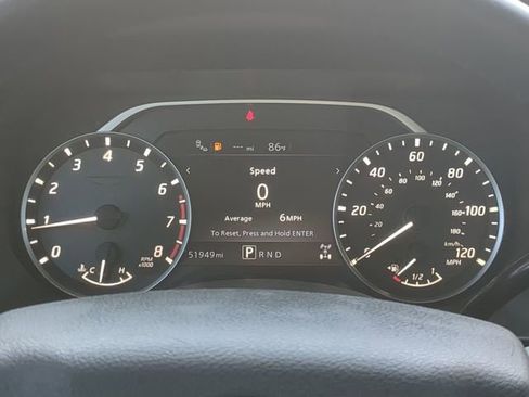Used 2024 Nissan Titan SV w/ SV Convenience Package AWD/4WD image 32
