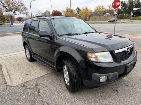 Used 2011 MAZDA Tribute i image 16