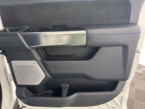 Used 2025 Ford F150 Platinum w/ Equipment Group 702A High image 24