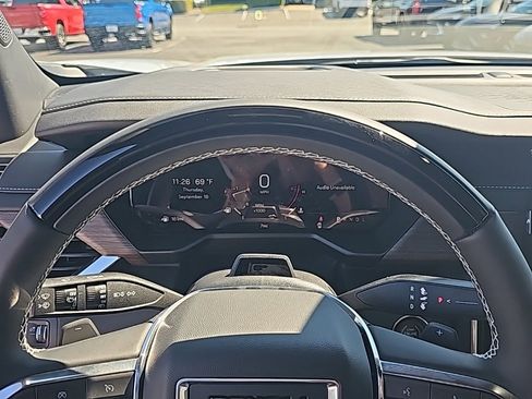 New 2026 GMC Acadia Denali w/ Super Cruise Package image 25