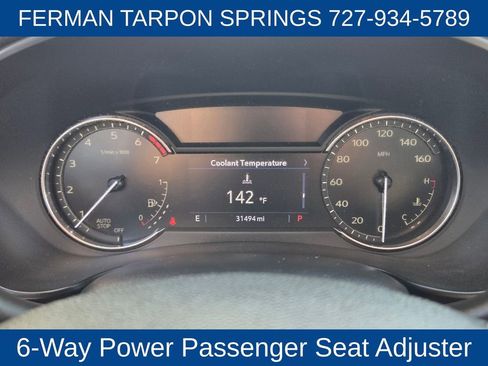 Used 2022 Cadillac XT4 Premium Luxury w/ Enhanced Visibility Package FWD image 35