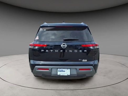 New 2026 Nissan Pathfinder SL image 7