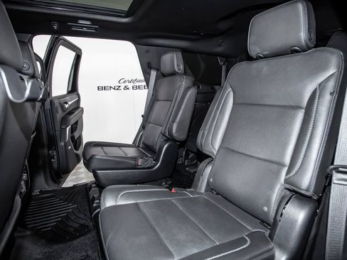 Used 2023 GMC Yukon Denali AWD/4WD image 14