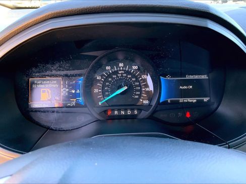 Used 2022 Ford Edge SEL w/ Convenience Package AWD/4WD image 25