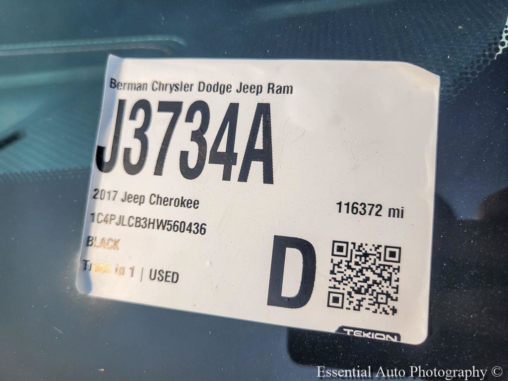 Certified 2017 Jeep Cherokee Latitude w/ Comfort & Sound Group FWD image 27