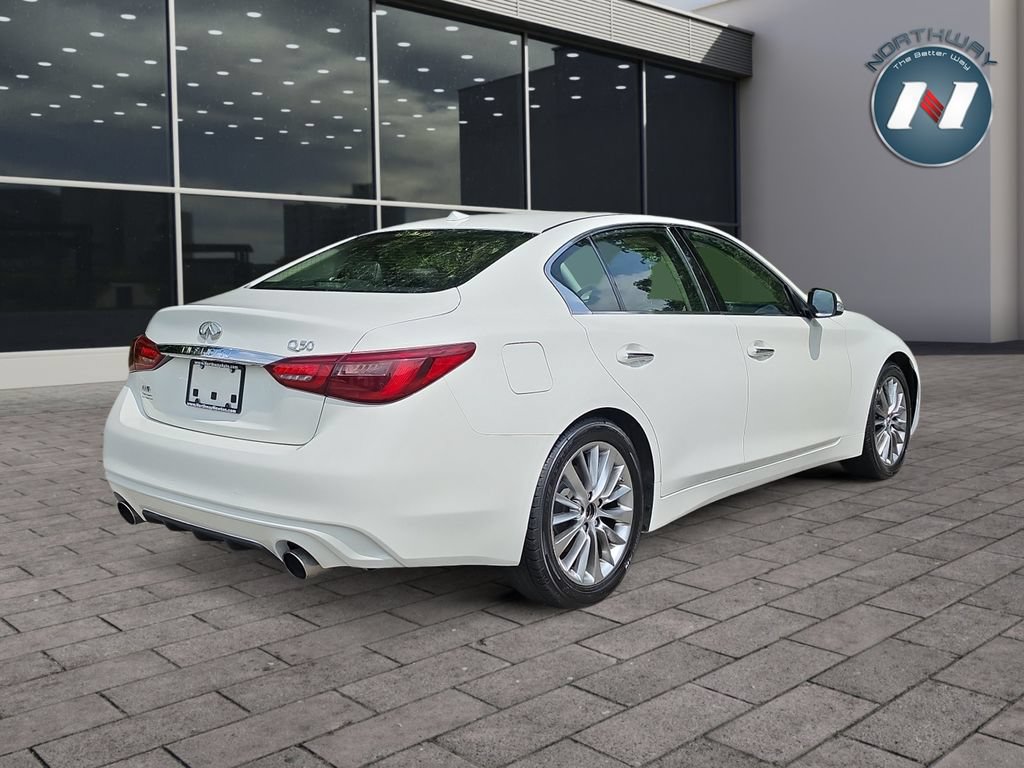 Used 2020 INFINITI Q50 Luxe AWD/4WD image 5