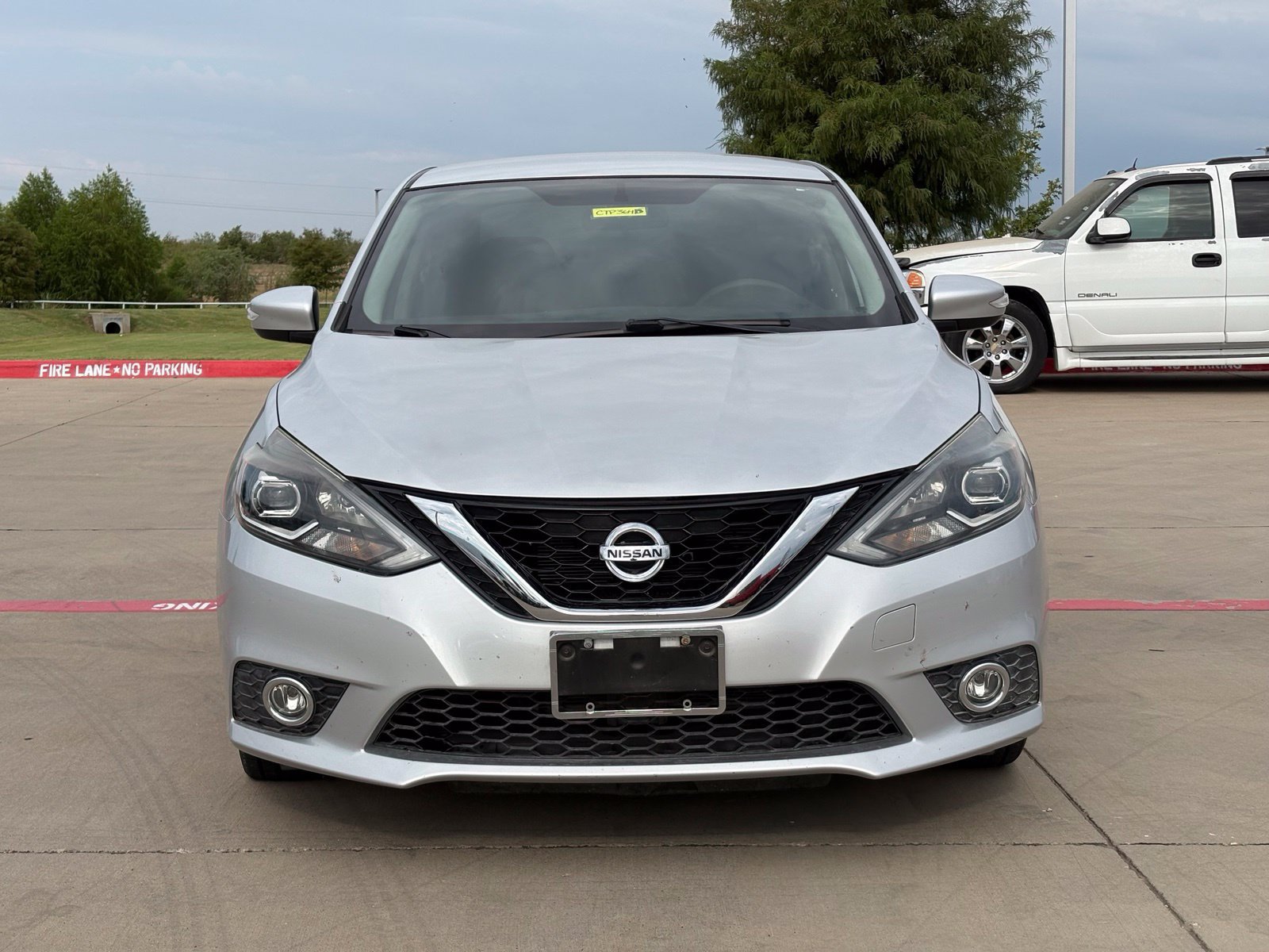 Used 2017 Nissan Sentra SR FWD image 2
