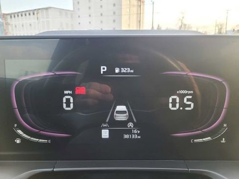 Used 2023 Kia Telluride S image 26