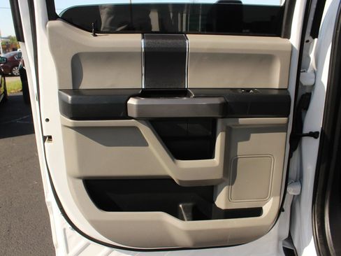 Used 2020 Ford F250 XLT w/ FX4 Off-Road Package AWD/4WD image 13