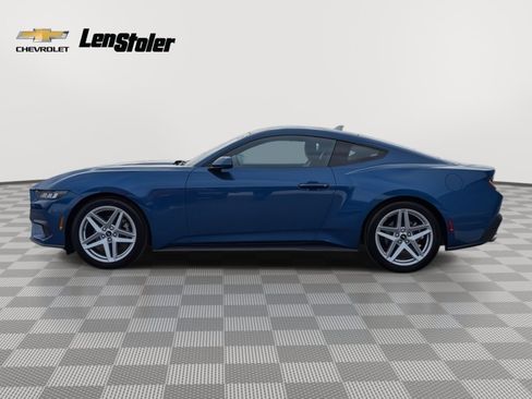 Used 2024 Ford Mustang Coupe image 2