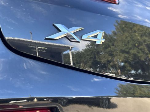 Used 2022 BMW X4 xDrive30i w/ Convenience Package image 7