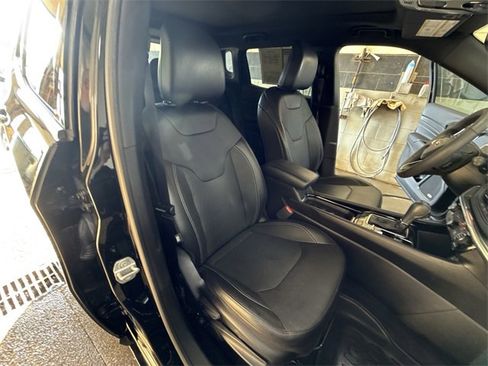 Used 2023 Jeep Compass High Altitude image 26