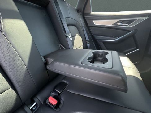 Used 2025 Jaguar F-PACE R-Dynamic S image 20