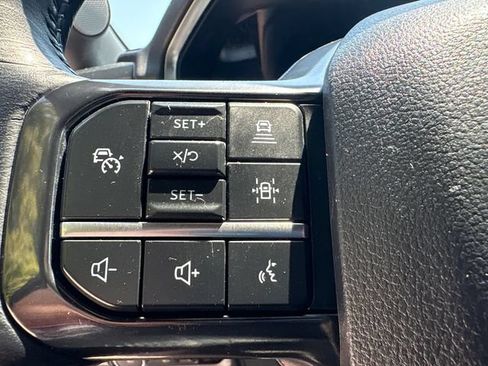 Certified 2025 Ford F150 Platinum AWD/4WD image 30