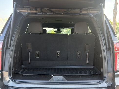 Used 2021 Chevrolet Tahoe LT RWD image 32