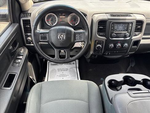 Used 2016 RAM 1500 Express AWD/4WD image 6