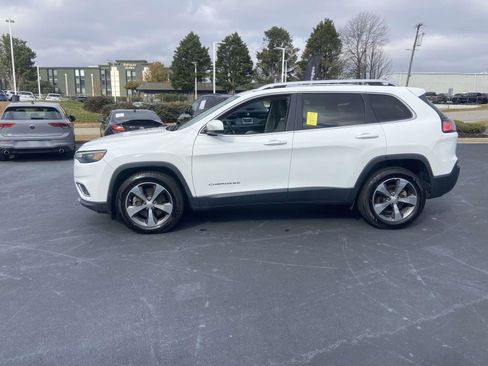 Used 2020 Jeep Cherokee Limited image 6