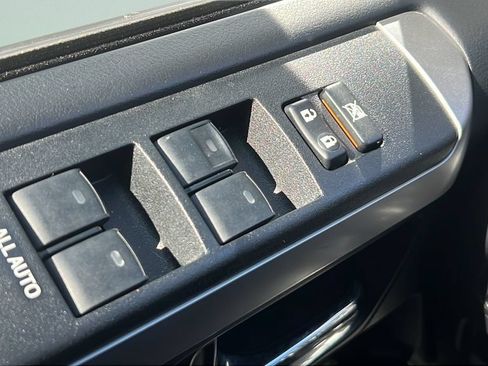 Used 2023 Toyota 4Runner SR5 Premium w/ Moonroof Package AWD/4WD image 21
