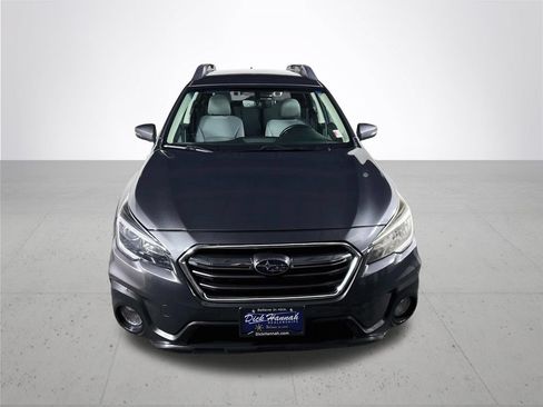 Used 2018 Subaru Outback 2.5i Premium AWD/4WD image 3