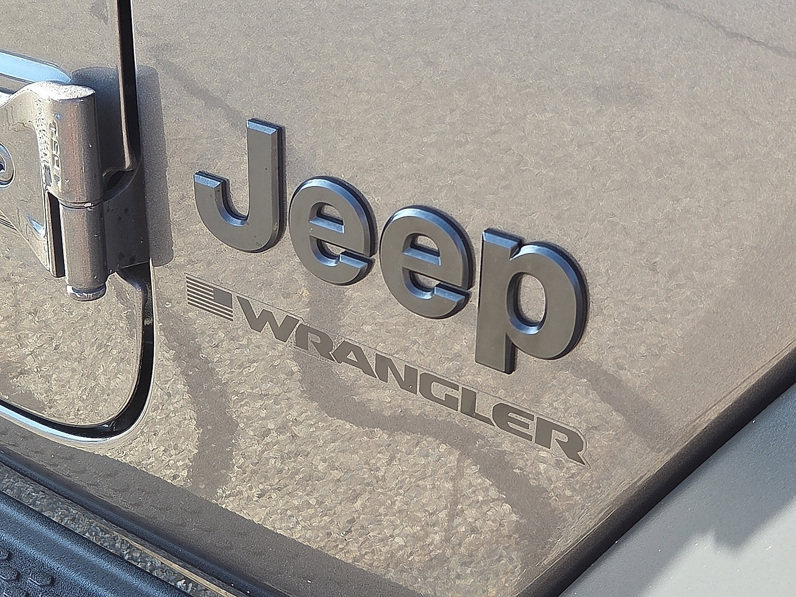 Used 2024 Jeep Wrangler Unlimited Sport AWD/4WD image 16