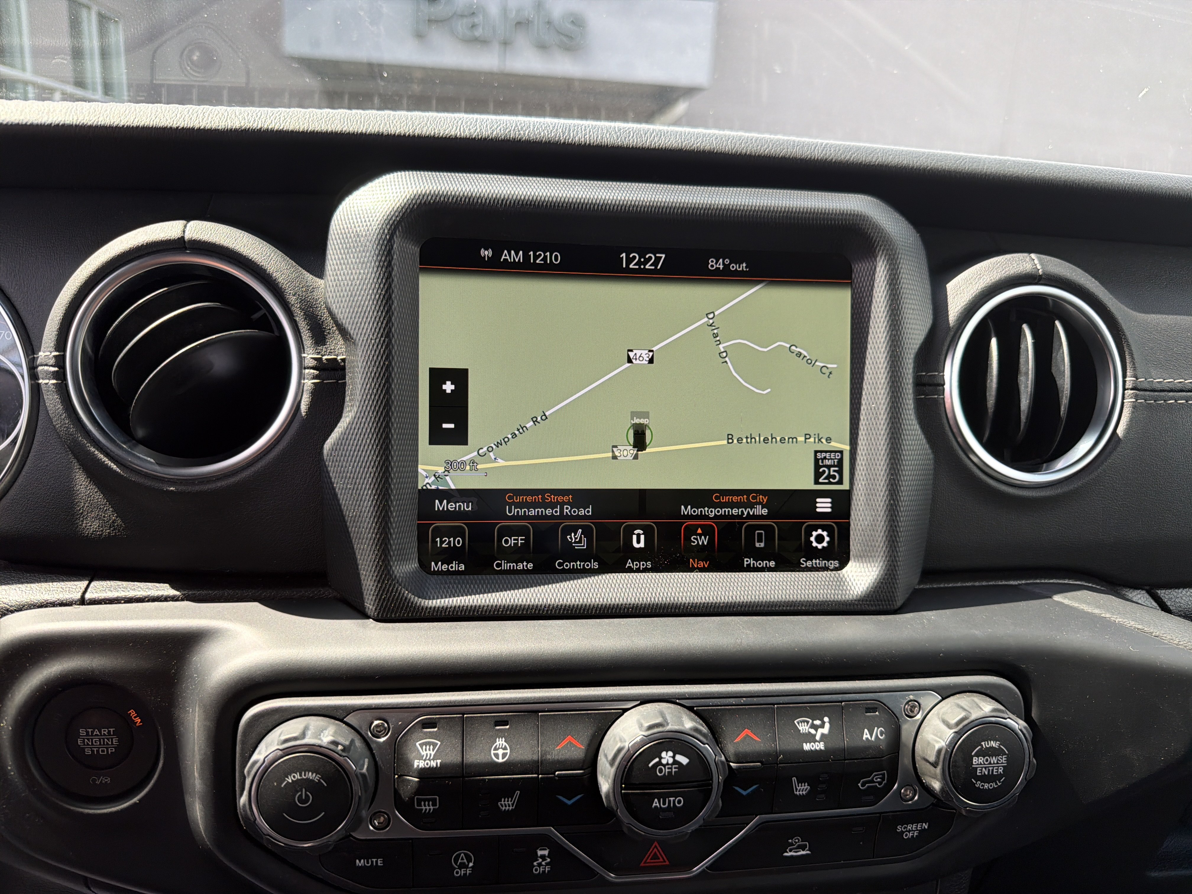 Certified 2022 Jeep Wrangler Unlimited Sahara w/ LED Lighting Group AWD/4WD image 27