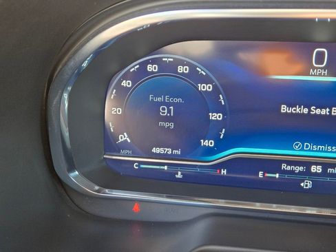 Used 2024 Chevrolet Suburban LT image 21