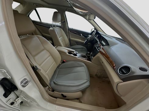 Used 2012 Mercedes-Benz C 300 4MATIC Sedan image 31