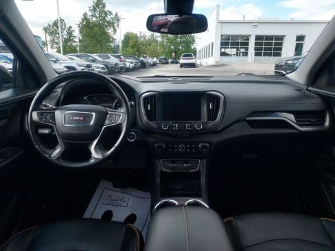 Used 2022 GMC Terrain AT4 w/ Infotainment Package II AWD/4WD image 8