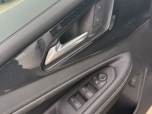 Used 2024 Chevrolet Blazer EV LT image 25