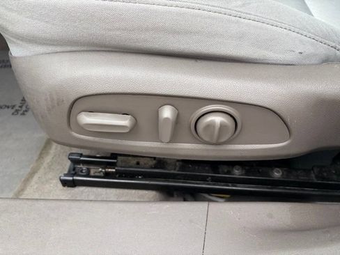Used 2022 Chevrolet Malibu LT FWD image 16