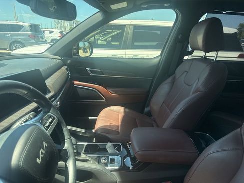 Used 2024 Kia Telluride SX image 10