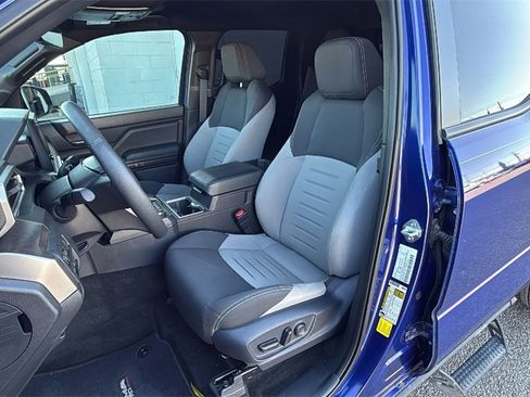 Used 2024 Toyota Tacoma TRD Sport image 12