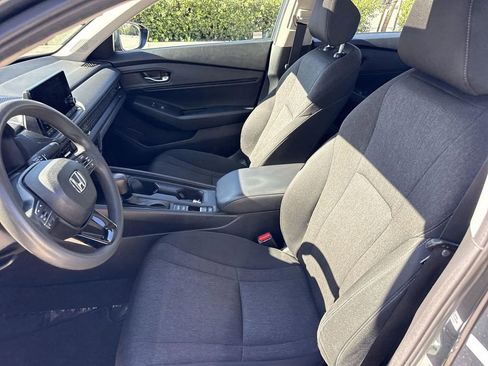 Used 2024 Honda Accord EX image 18
