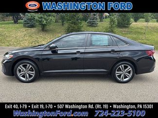 Used 2023 Volkswagen Jetta SE w/ Panoramic Sunroof Package FWD video 1