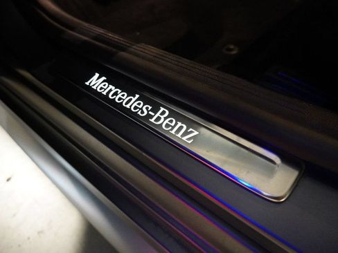 Used 2023 Mercedes-Benz C 300 4MATIC Sedan w/ AMG Line w/ Night Package image 8