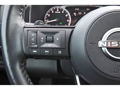 Used 2024 Nissan Pathfinder SL w/ SL Premium Package image 20