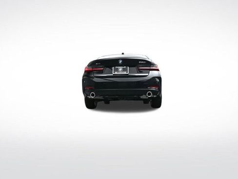 New 2026 BMW 330i xDrive Sedan w/ Convenience Package image 32