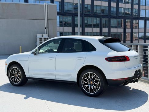 Used 2018 Porsche Macan S AWD/4WD image 3